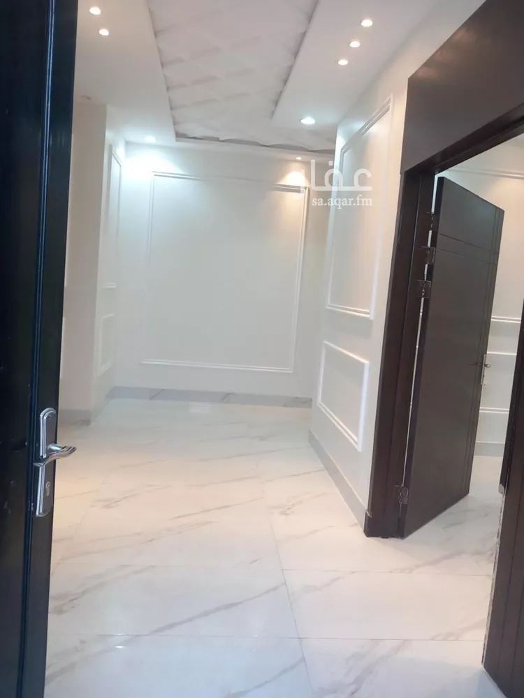 فيلا للبيع في شارع جبل الحسي, حي ظهرة لبن, مدينة الرياض, منطقة الرياض صورة 3