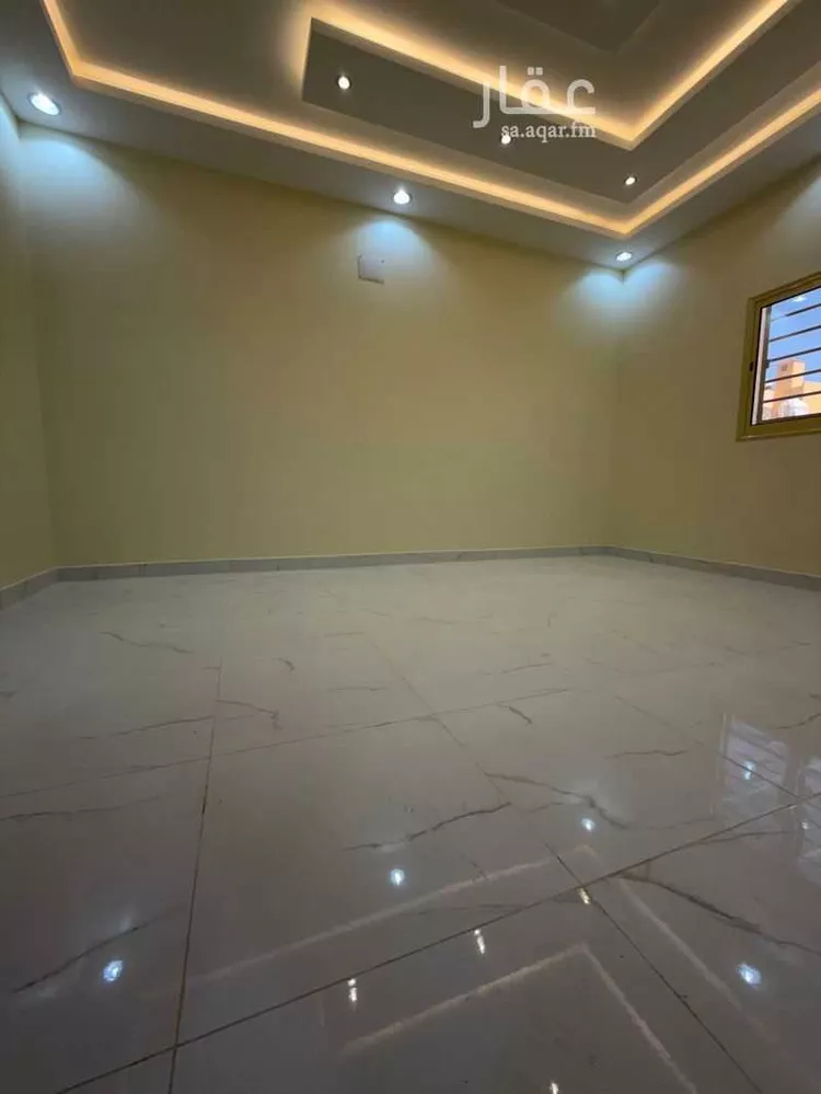 فيلا للبيع في شارع القاع القديم, حي سلطانة, مدينة أبها, منطقة عسير صورة 4