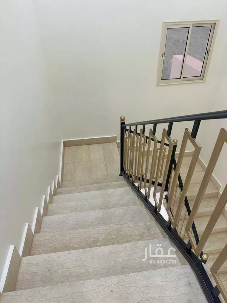 فيلا للبيع في شارع القاع القديم, حي سلطانة, مدينة أبها, منطقة عسير صورة 5