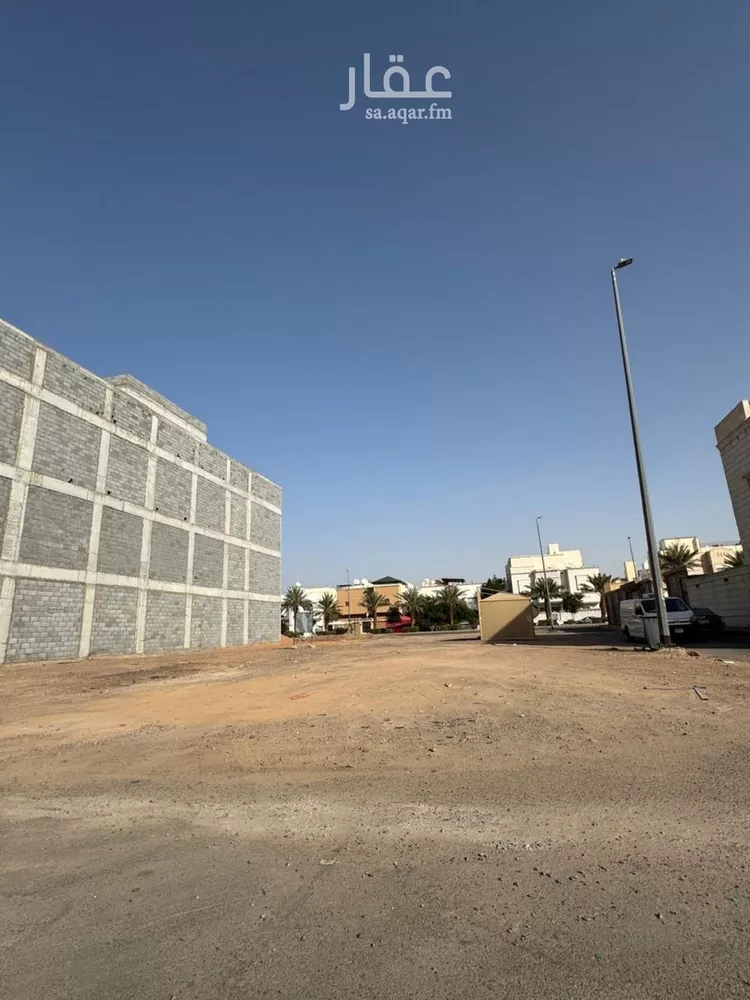 أرض للبيع في شارع ممر مشاه 792, حي بئر عثمان, مدينة المدينة المنورة, منطقة المدينة المنورة