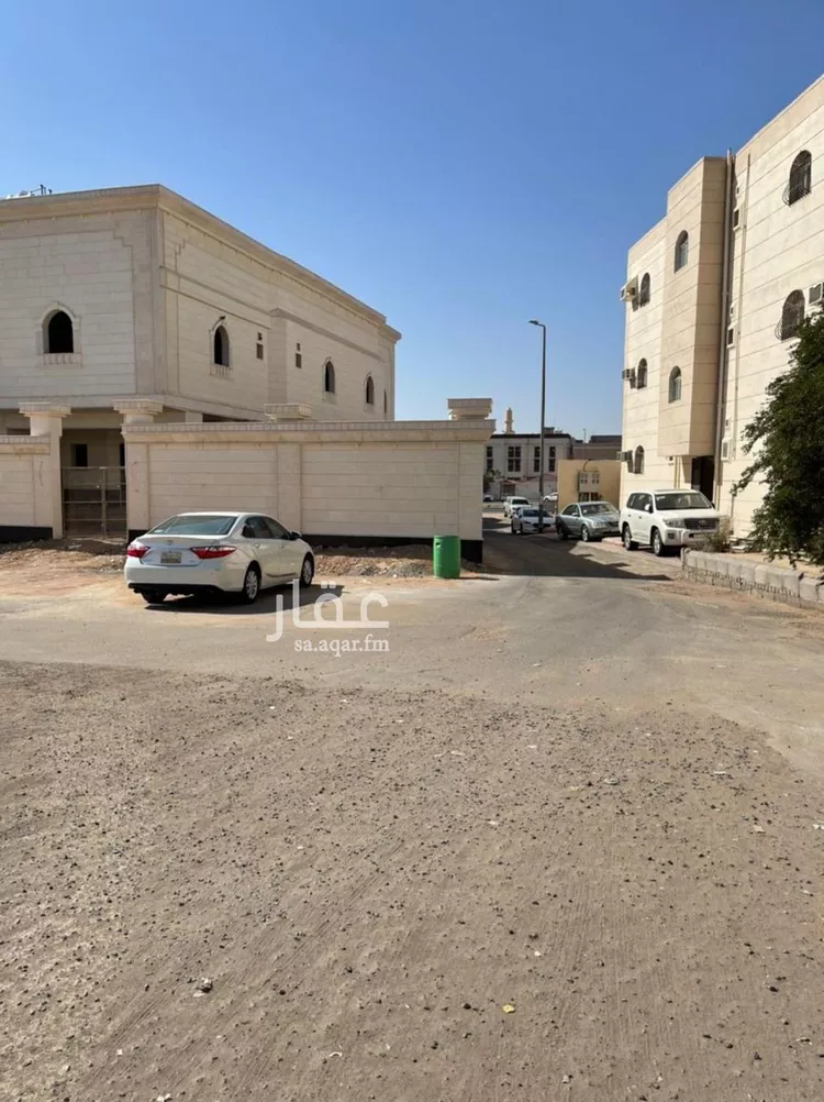 فيلا للبيع في شارع ممر مشاه 906, حي الدفاع, مدينة المدينه المنوره, منطقة المدينة المنورة صورة 4