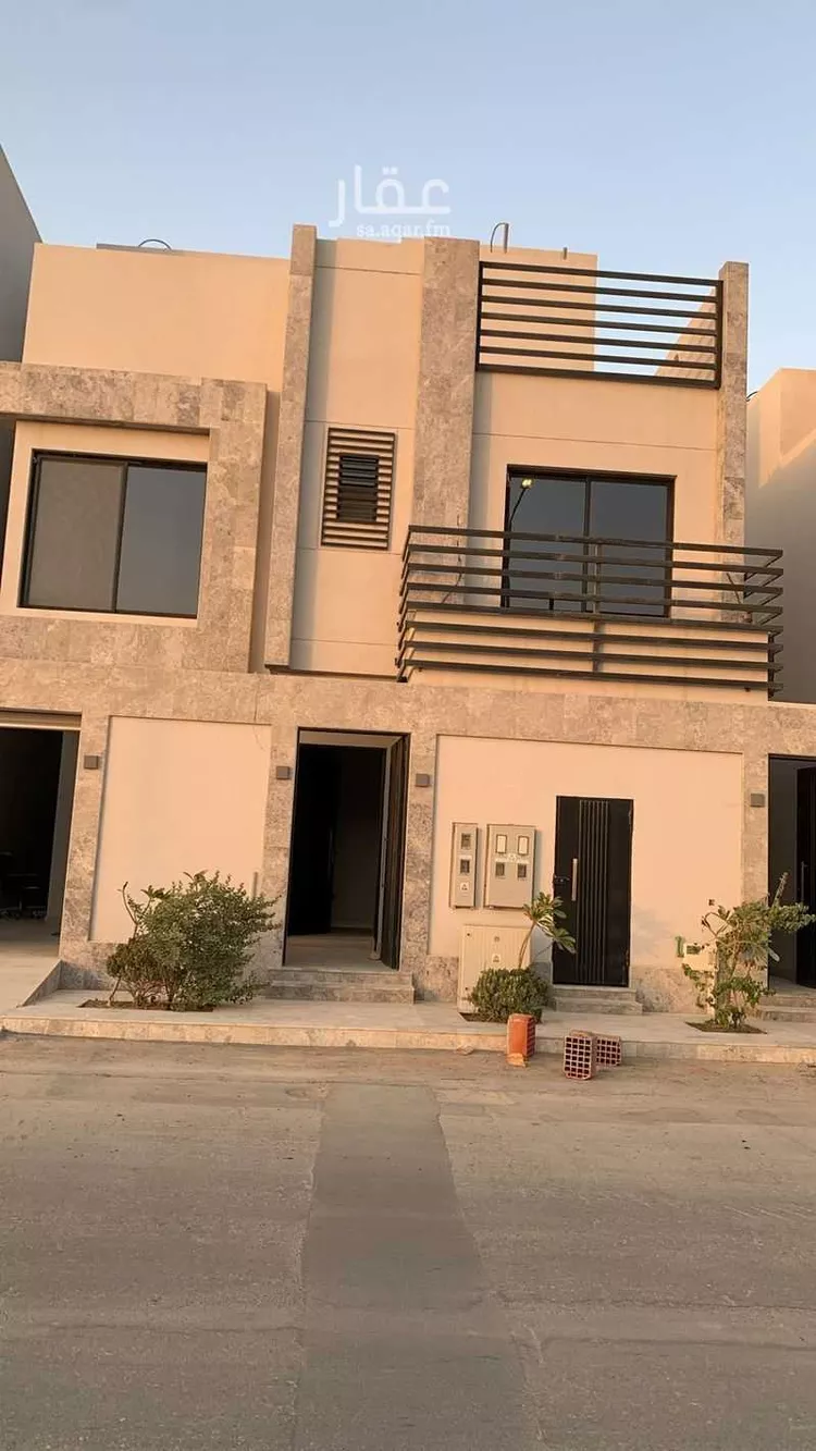 بيت للبيع في شارع أحمد بن مروان ، حي المونسية ، الرياض ، منطقة الرياض صورة 3