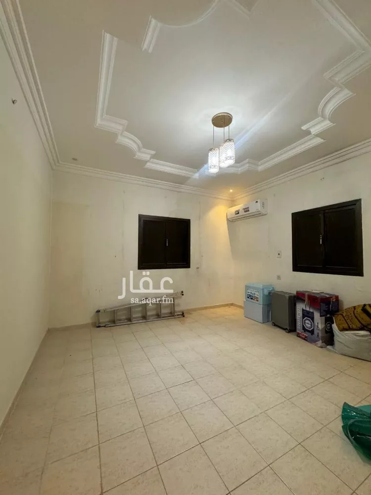 فيلا للبيع في شارع عبدالله الكوفي, حي النسيم الغربي, مدينة الرياض, منطقة الرياض صورة 2