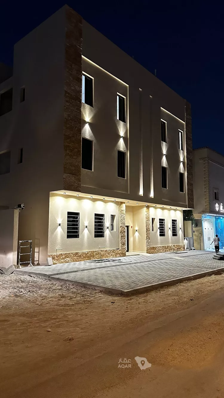 عمارة للبيع في شارع جبل الدخان, حي ظهرة لبن, مدينة الرياض, منطقة الرياض