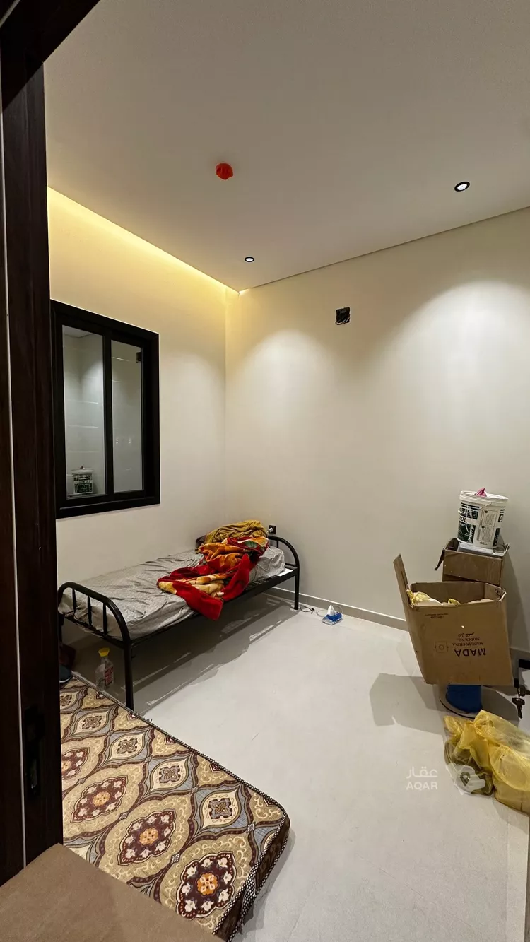 عمارة للبيع في شارع جبل الدخان, حي ظهرة لبن, مدينة الرياض, منطقة الرياض 17