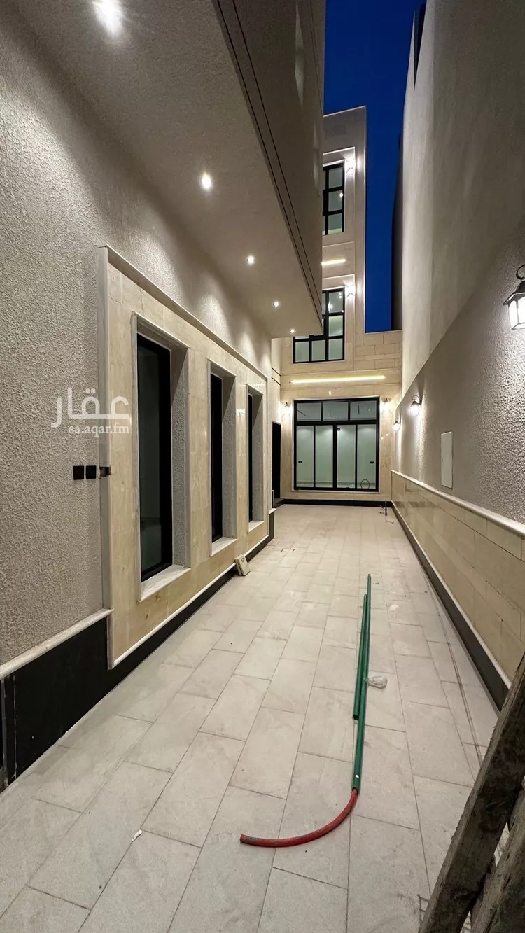 فيلا للبيع في شارع الموازرة, حي ظهرة لبن, مدينة الرياض, منطقة الرياض صورة 4