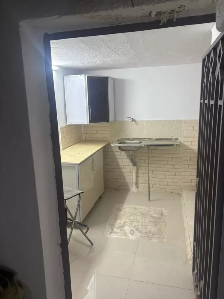 استوديو للإيجار في شارع هشام ناظر ، حي الصفا ، جدة ، جدة 6