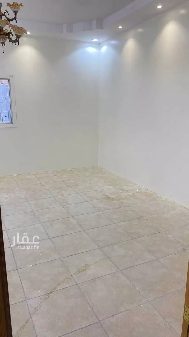 عمارة للإيجار في شارع عمران ابن الفضل, حي الحلقة الشرقية, مدينة الطائف, منطقة مكة المكرمة صورة 5