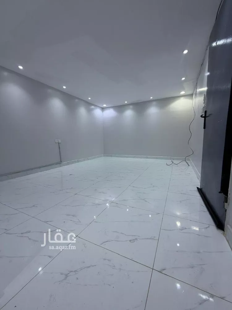 شقة للإيجار في شارع المقاماتي, حي الحمراء, مدينة الرياض, منطقة الرياض