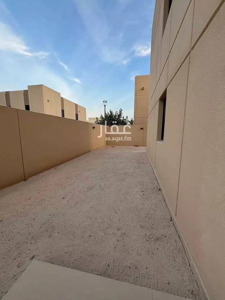 فيلا للإيجار في حي مطار الملك خالد الدولي ، الرياض ، منطقة الرياض