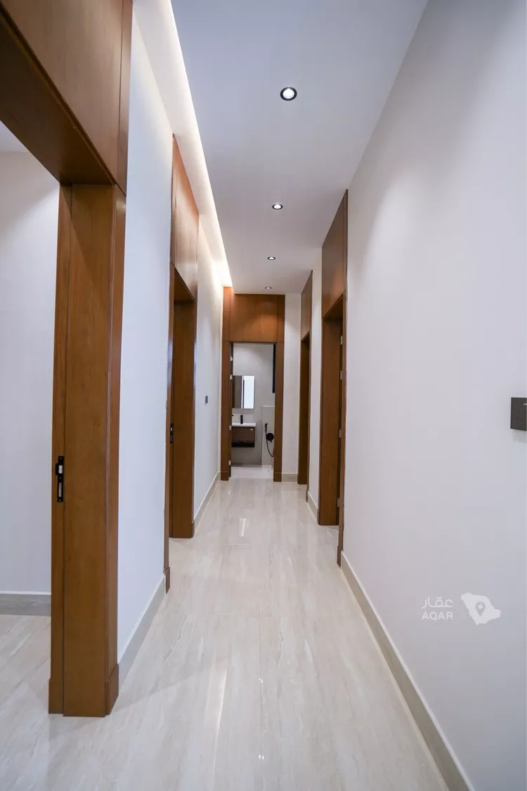 Floor for Sale in Riyadh Al Arid صورة 4