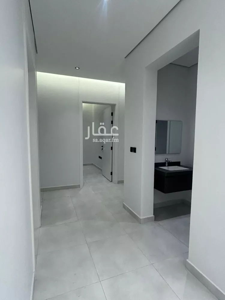 دور للبيع في شارع عبدالواحد السلمي, حي العارض, مدينة الرياض, منطقة الرياض صورة 4