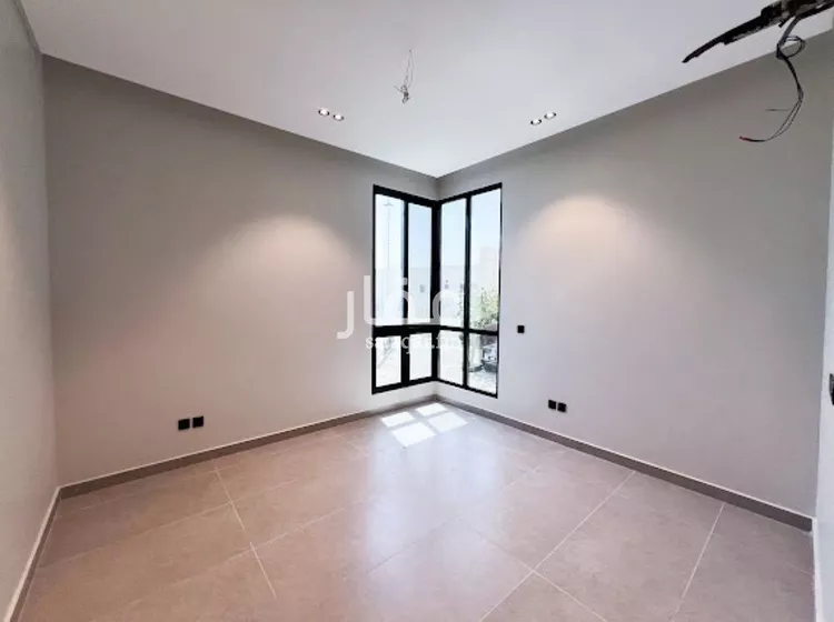 شقة للبيع في شارع محمد الزبرقان, حي الورود, مدينة جدة, منطقة مكة المكرمة صورة 3