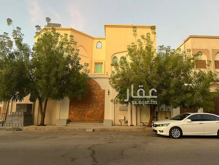 فيلا للإيجار في شارع عمر الرياحي, حي الدفاع, مدينة المدينة المنورة, منطقة المدينة المنورة