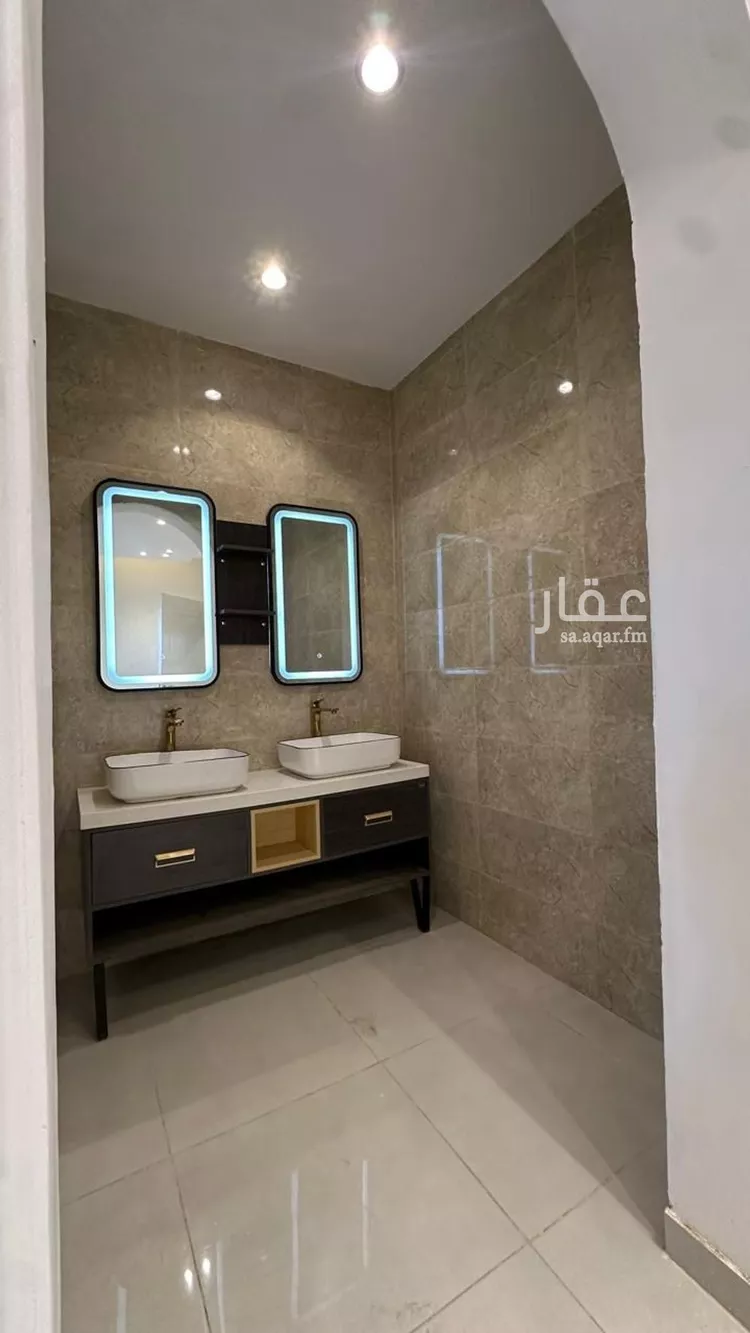 فيلا للبيع في شارع امرؤ القيس ابن الاصبع, حي الروابي, مدينة المدينة المنورة, منطقة المدينة المنورة 19
