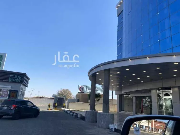 عمارة للإيجار في شارع طريق الملك فهد , حي الظرفة, مدينة خميس مشيط, منطقة عسير صورة 3