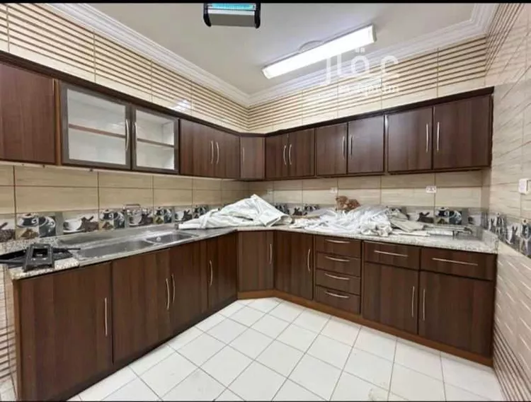 شقة للبيع في شارع الصعب بن جثامه, حي السلامة, مدينة جدة, منطقة مكة المكرمة 6