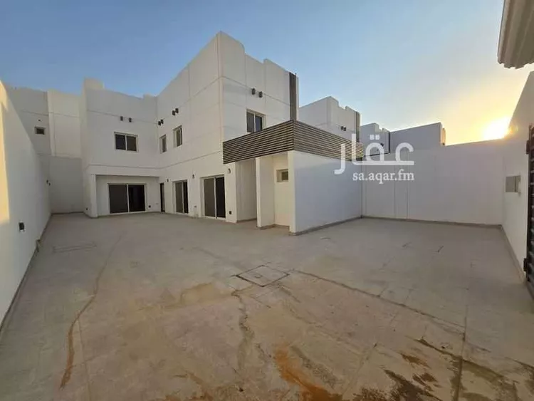 فيلا للإيجار في شارع الشيخ عبدالرزاق عفيفي ، حي الفاروق ، الرياض ، منطقة الرياض صورة 3