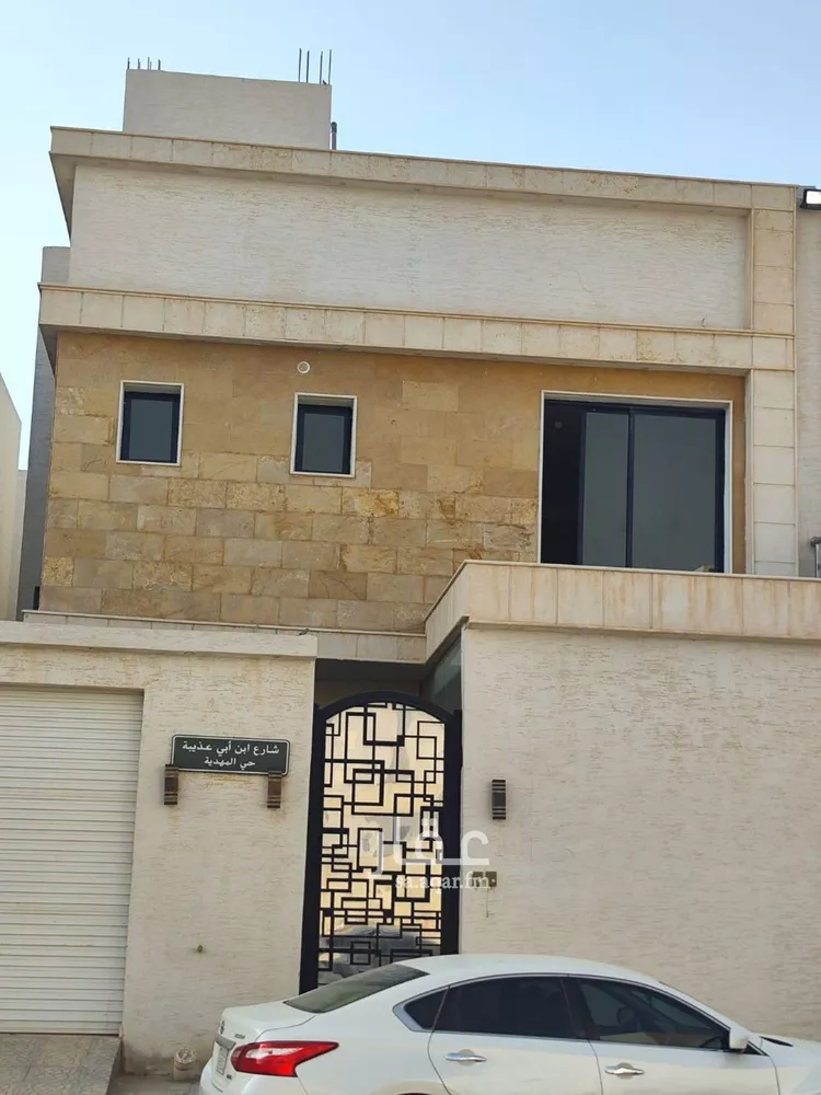 فيلا للإيجار في شارع محمد بن أحمد الفاسي, حي المهدية, مدينة الرياض, منطقة الرياض