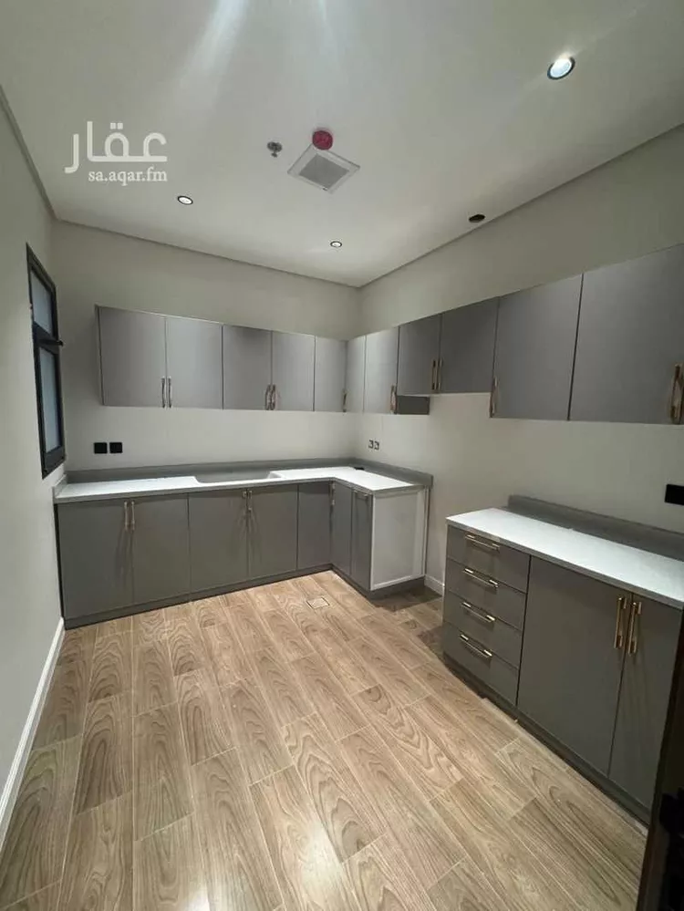 شقة للإيجار في شارع النعيرية, حي الحمراء, مدينة الخبر, المنطقة الشرقية صورة 3