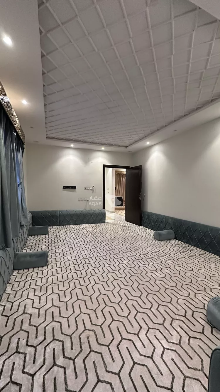 فيلا للإيجار في شارع جبل ماري, حي طويق, مدينة الرياض, منطقة الرياض 13