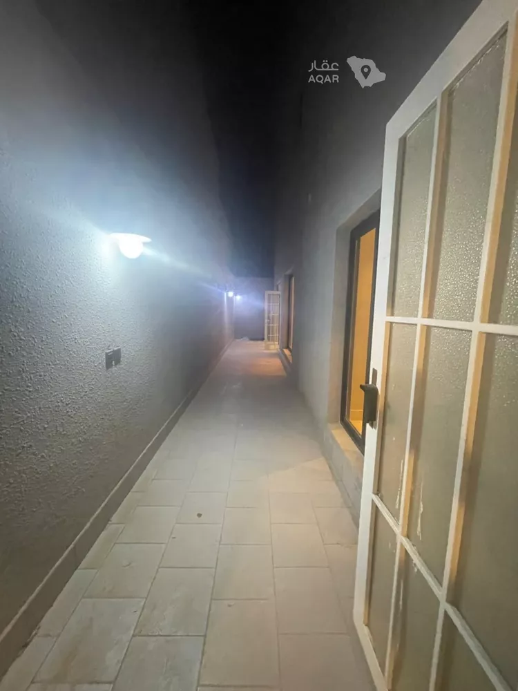شقة للإيجار في شارع حسين المالكي, حي القيروان, مدينة الرياض, منطقة الرياض 4