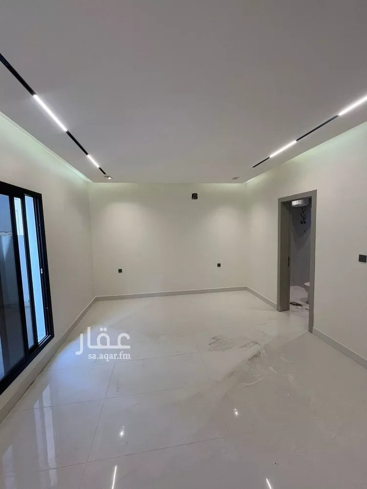 Floor for Rent in Riyadh Al Janadriyah صورة 3
