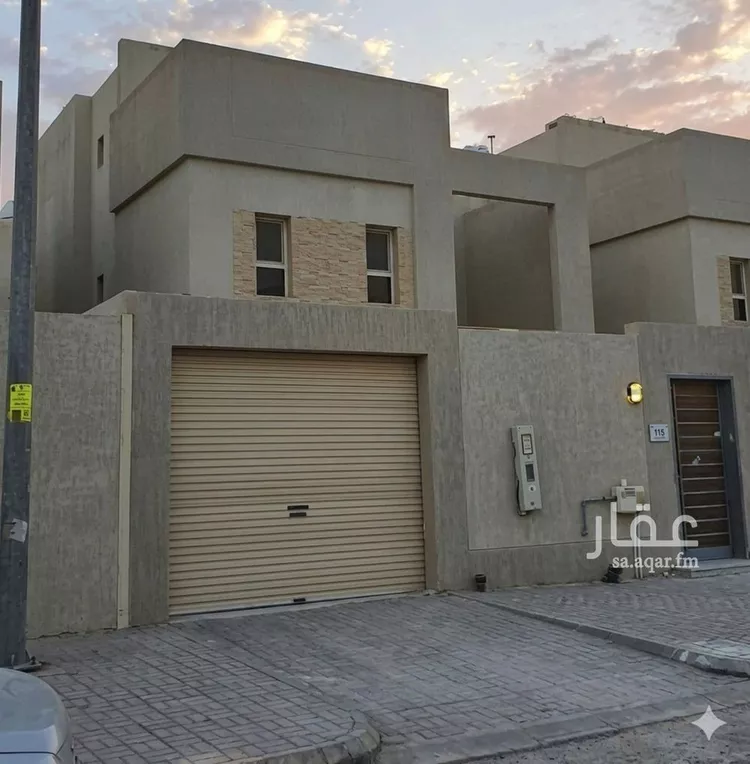 فيلا للإيجار في شارع بالقرب من الجنادرية, حي الجنادرية, مدينة الرياض, منطقة الرياض