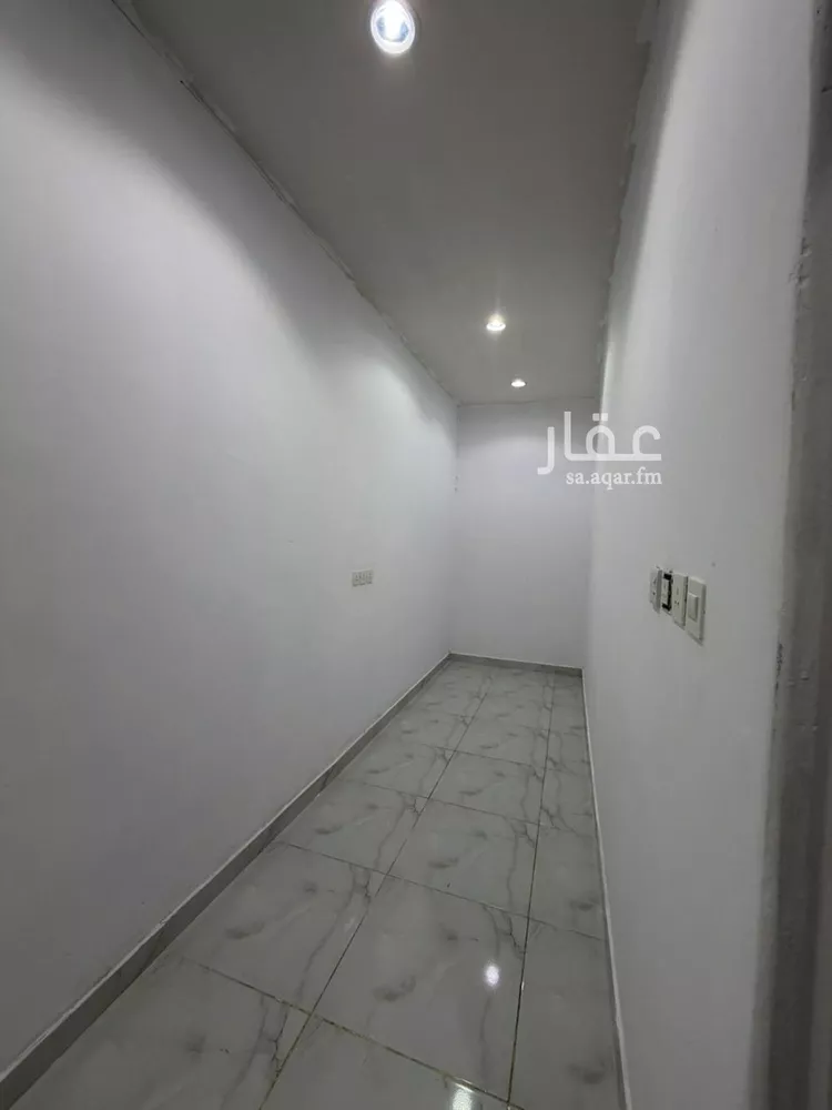 فيلا للإيجار في شارع الإقحوانة, حي الدار البيضاء, مدينة الرياض, منطقة الرياض 8