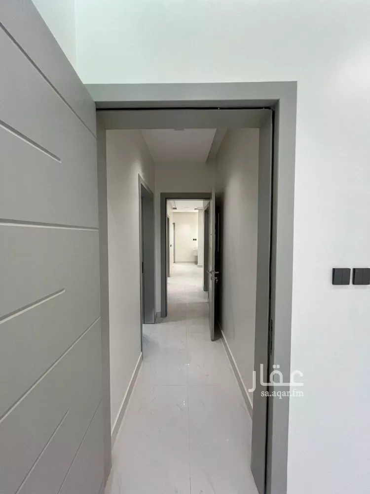 Floor for Rent in Riyadh Al Janadriyah صورة 4