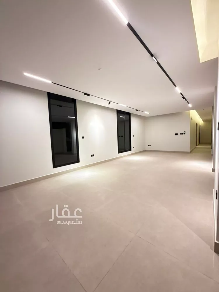 فيلا للبيع في شارع يوسف المفيد, حي القيروان, مدينة الرياض, منطقة الرياض صورة 2