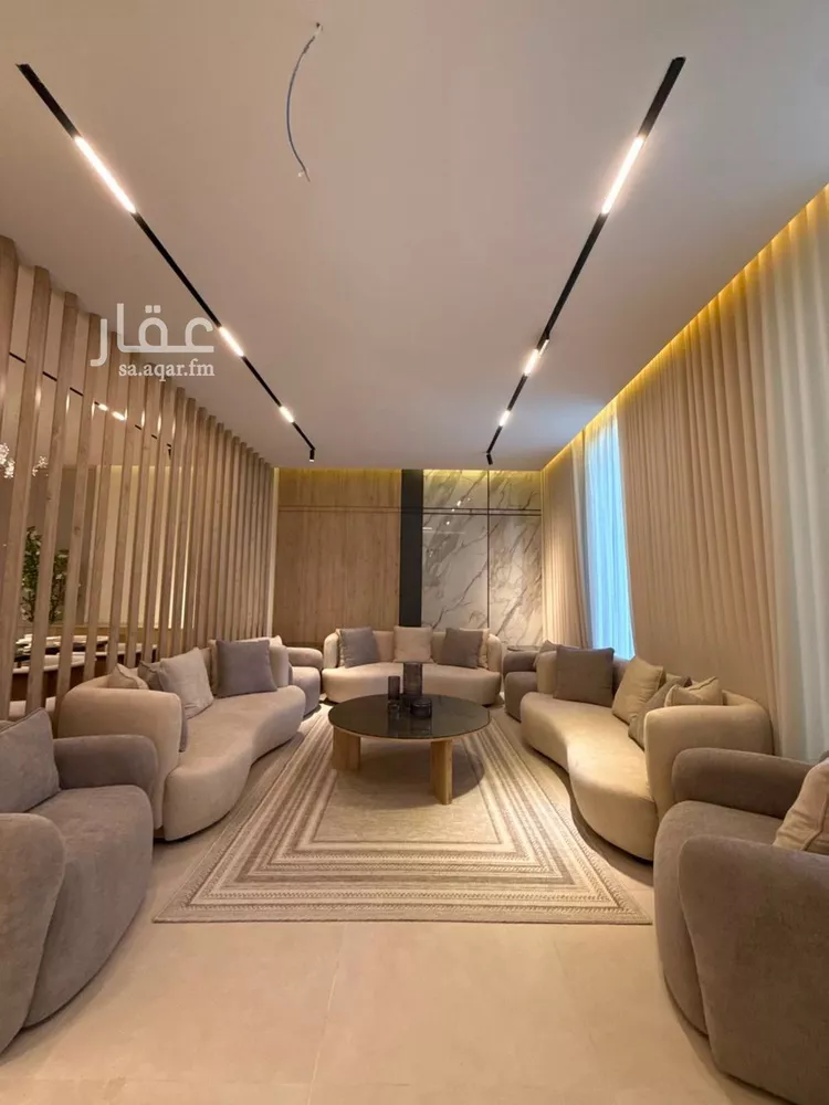 Floor for Sale in Riyadh Al Qirawan