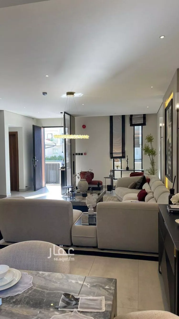 فيلا للبيع في شارع عبدالملك البرداني, حي العارض, مدينة الرياض, منطقة الرياض صورة 3