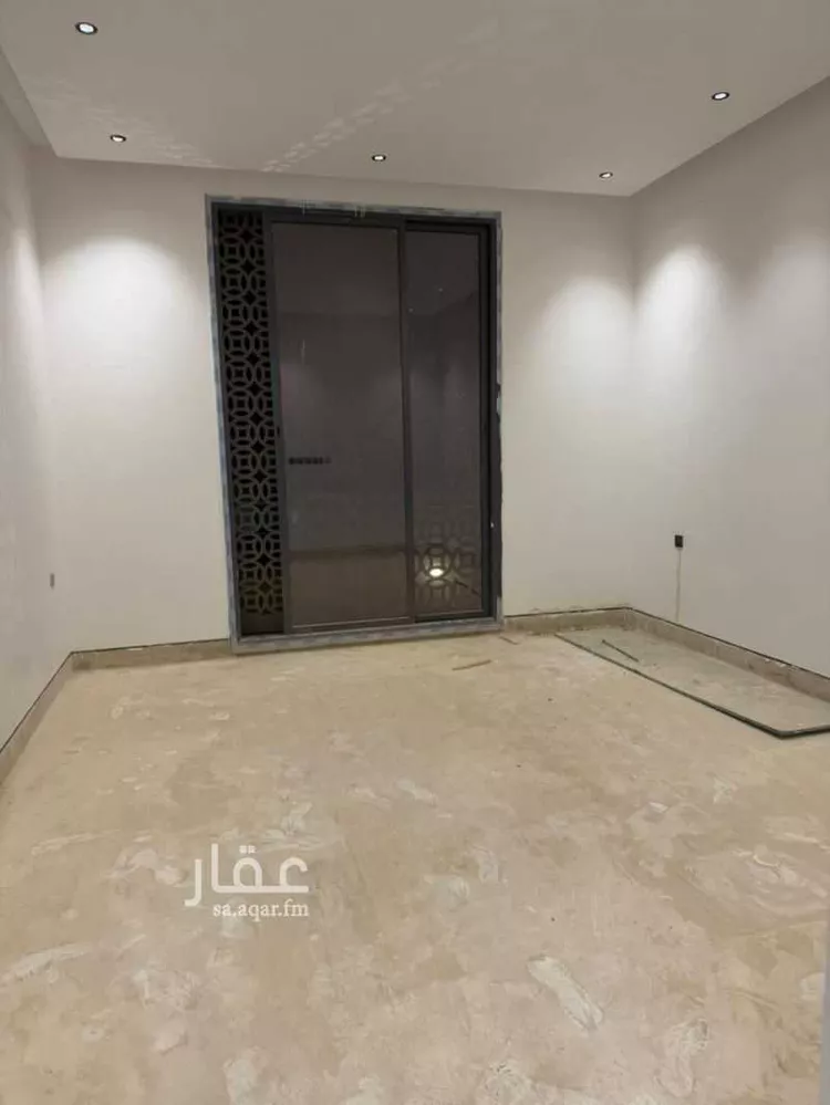 دور للبيع في شارع الشنانة, حي السعادة, مدينة الرياض, منطقة الرياض 11