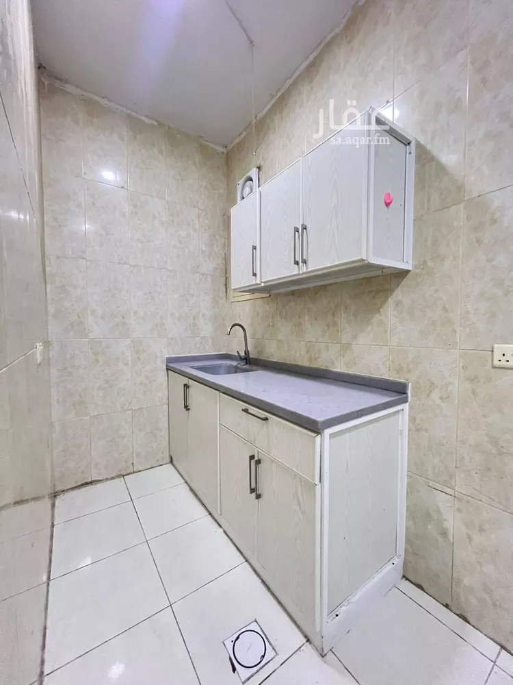 شقة للإيجار في شارع ابو بكر الصديق, حي الفيصلية, مدينة الدمام, المنطقة الشرقية صورة 5
