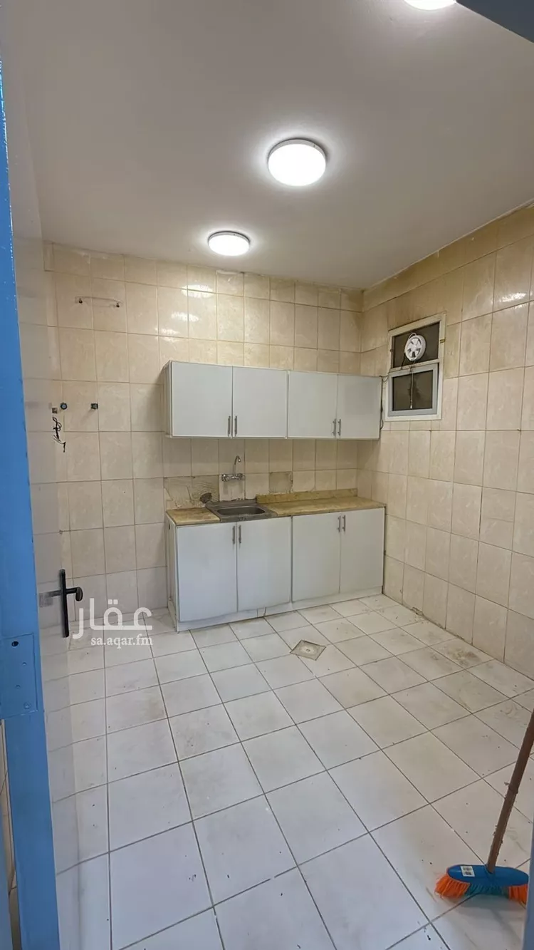 شقة للإيجار في شارع صامطة, حي ظهرة لبن, مدينة الرياض, منطقة الرياض صورة 4