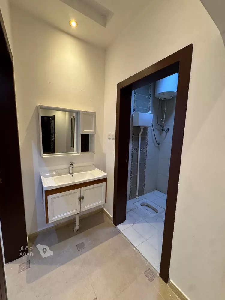 Floor for Rent in Riyadh Ghirnatah 6