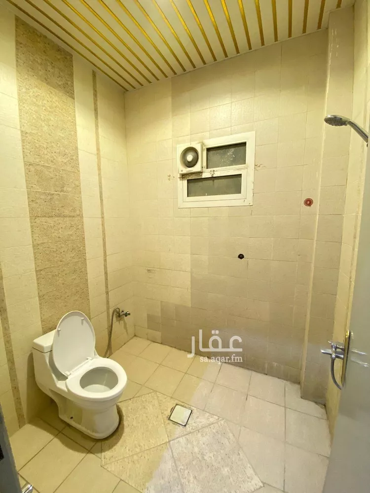شقة للإيجار في شارع عبدالله بن الزبير, حي العريجاء الغربي, مدينة الرياض, منطقة الرياض 4
