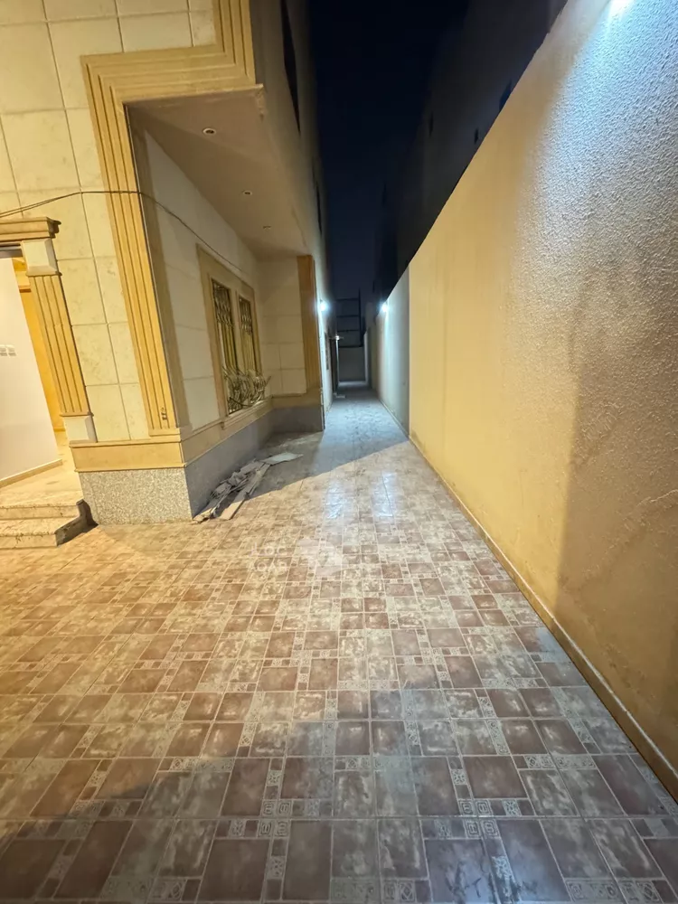 Floor for Rent in Riyadh Ghirnatah صورة 3