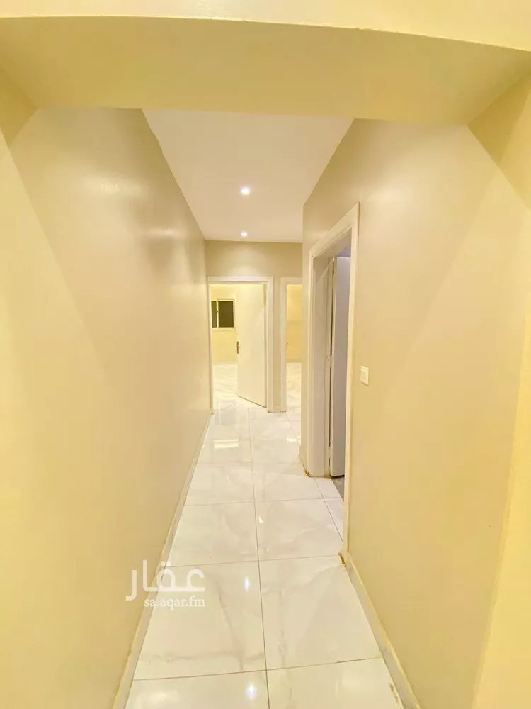 شقة للإيجار في شارع زيد البغدادي, حي الوزارات, مدينة الرياض, منطقة الرياض صورة 2
