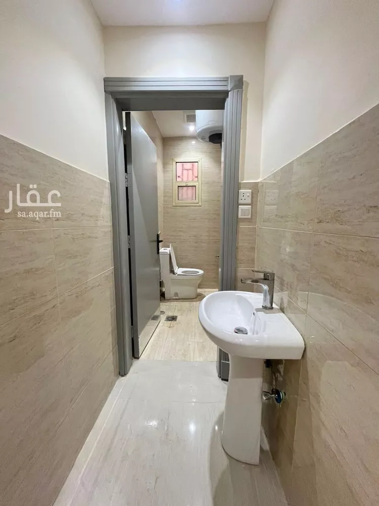 شقة للإيجار في شارع يثرب, حي بدر, مدينة الرياض, منطقة الرياض صورة 4