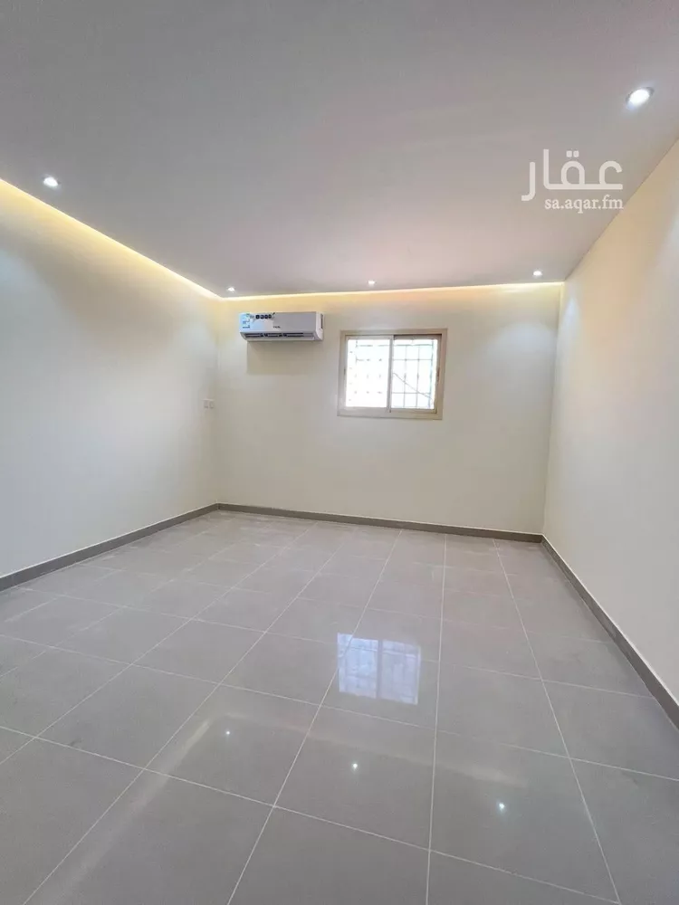 شقة للإيجار في شارع يثرب, حي بدر, مدينة الرياض, منطقة الرياض 7