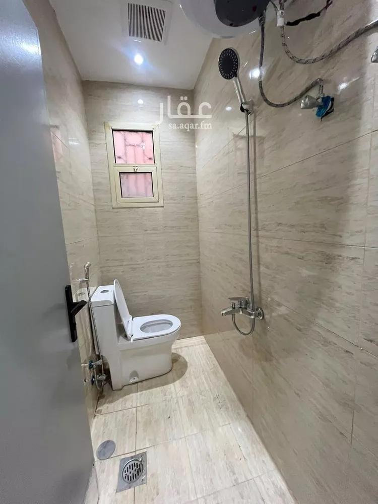 شقة للإيجار في شارع يثرب, حي بدر, مدينة الرياض, منطقة الرياض صورة 5