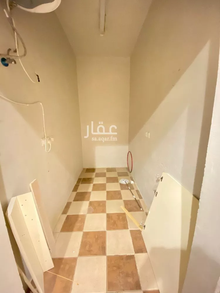 شقة للإيجار في شارع سراقة بن عمرو, حي غرناطة, مدينة الرياض, منطقة الرياض 12