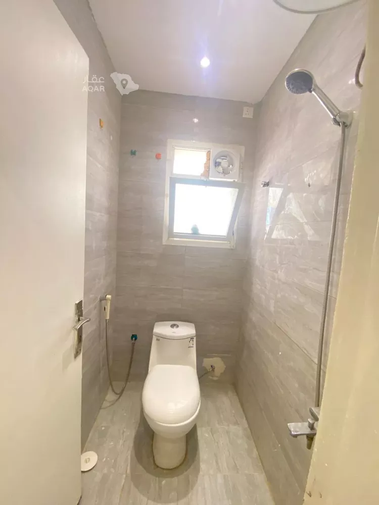 شقة للإيجار في شارع زيد البغدادي, حي الوزارات, مدينة الرياض, منطقة الرياض صورة 3