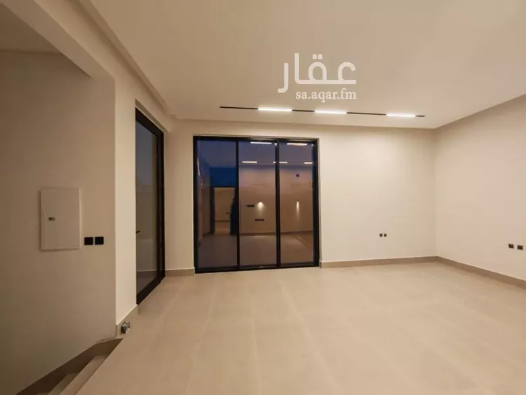 فيلا للبيع في شارع 5421, حي النرجس, مدينة الرياض, منطقة الرياض صورة 3