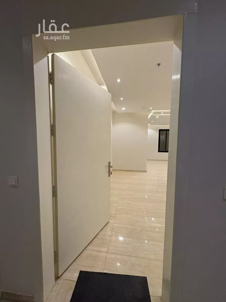 شقة للإيجار في شارع عمير بن سنان بن عرفطة, حي المهدية, مدينة الرياض, منطقة الرياض صورة 3
