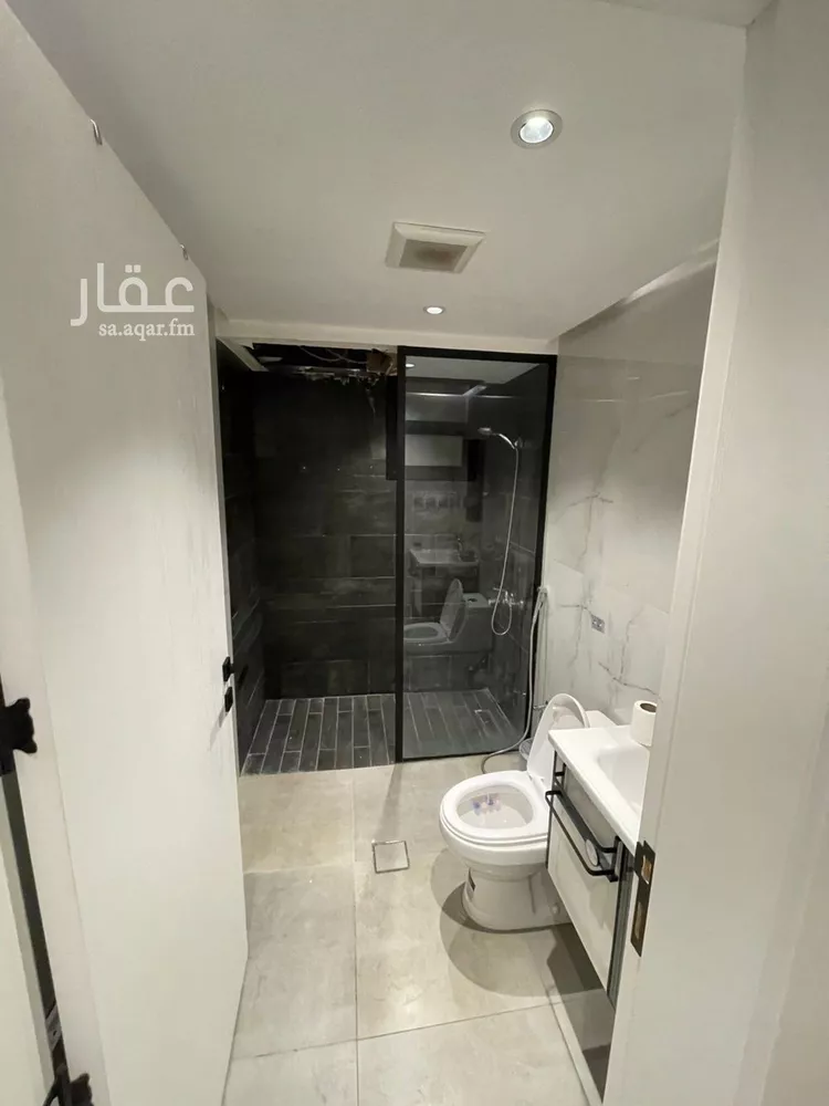 شقة للإيجار في شارع الحصير, حي الملقا, مدينة الرياض, منطقة الرياض 7