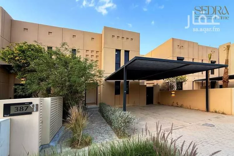 فيلا للبيع في شارع رقم 1040, حي سدرة, مدينة الرياض, منطقة الرياض صورة 2