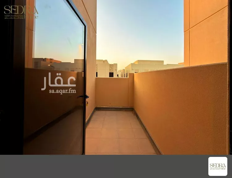 فيلا للبيع في شارع رقم 2070, حي سدرة, مدينة الرياض, منطقة الرياض 15